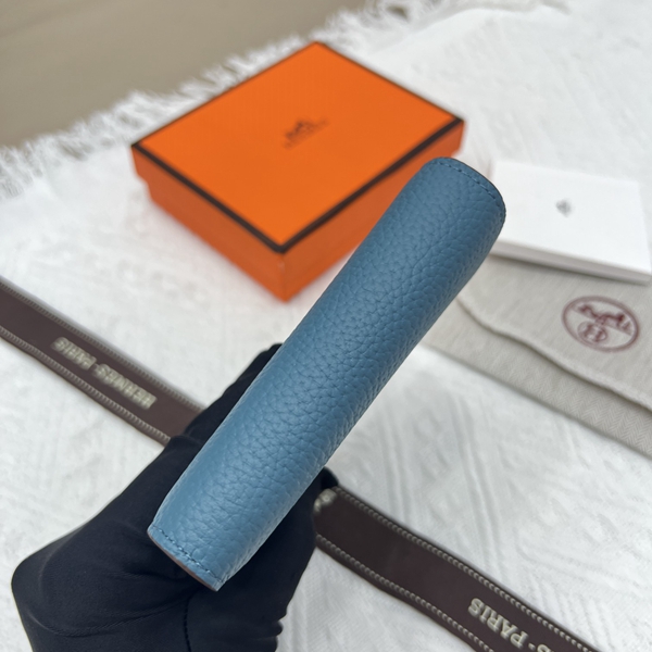 エルメス財布コピー背面デザイン